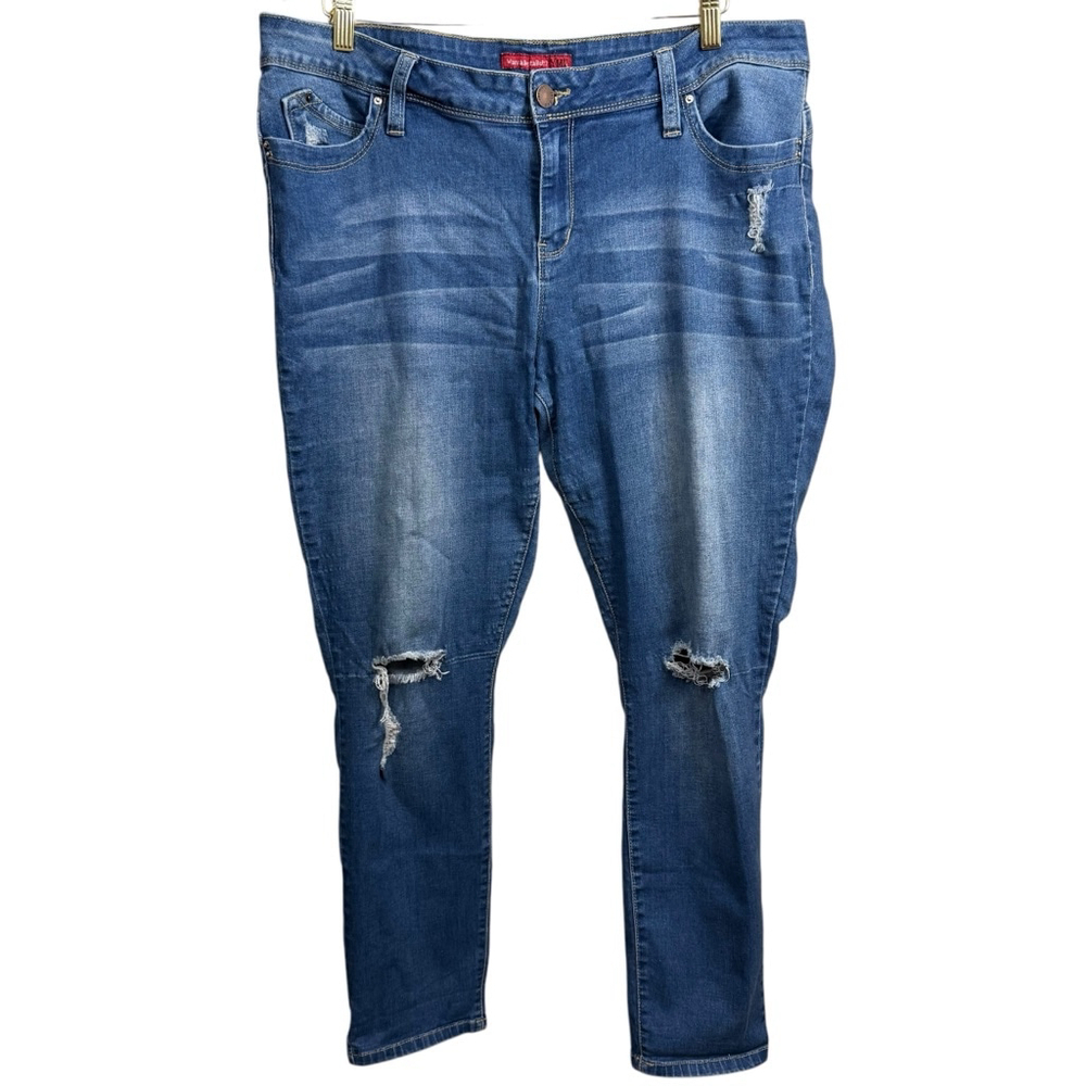 YMI Jeans Size 20 Blue Denim Distressed